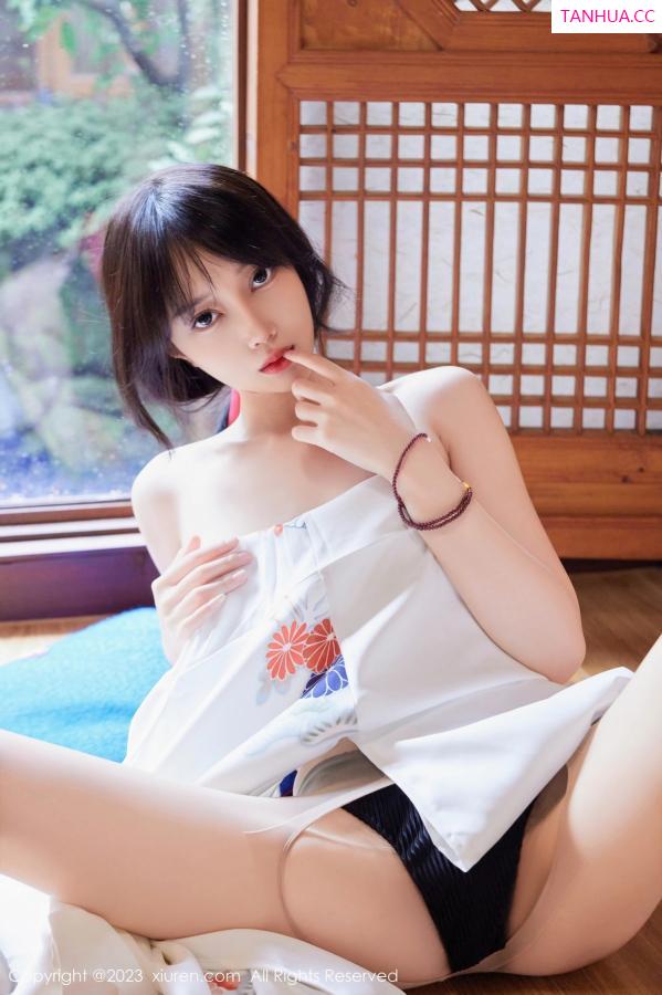 玥儿玥  [XiuRen]高清写真图 2023.11.03 No.7610 玥儿玥er 济州岛旅拍第37张图片